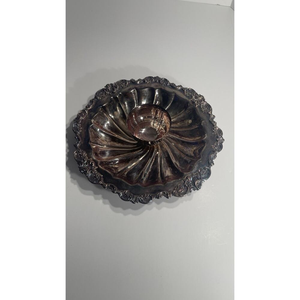 Baroque by WALLACE Silverplate Made in USA Small Shrimp and Dip Server #716